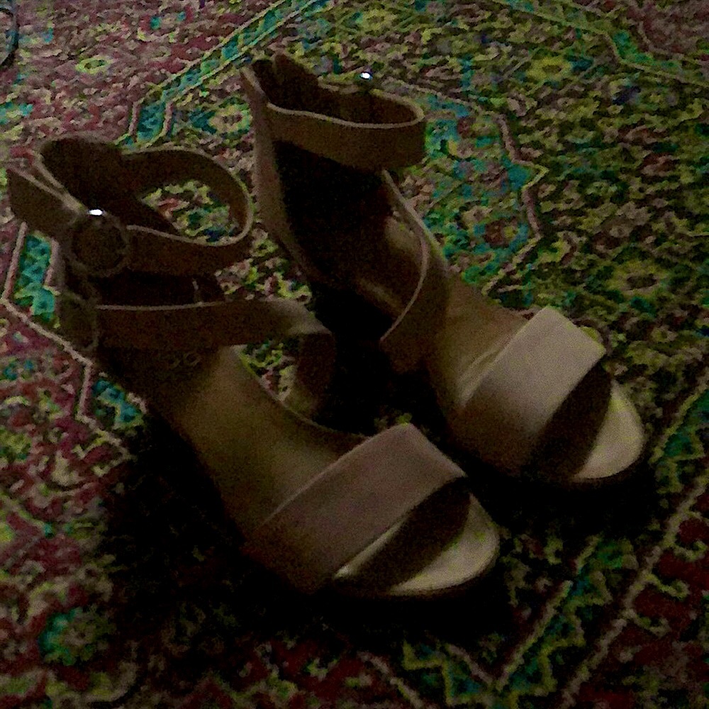 Franco sarlo heal. Cream color size 7